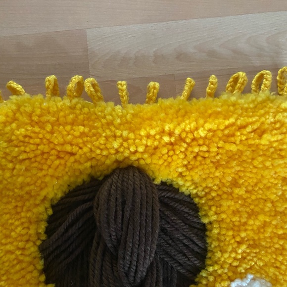 Unique Vintage Latch and Hook Wall Hanging Mama with Braid Carrying Baby - Picture 4 of 7